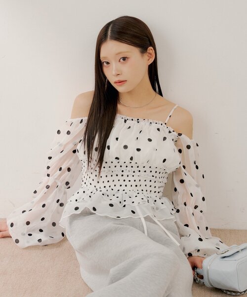 Chico（チコ） ブラウス シャツ 「SALON by Chico」袖取り外しペプラム