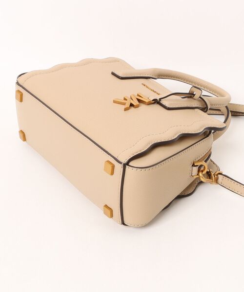 MICHAEL KORS（マイケルコース） ショルダーバッグ バッグ LAILA ぺ
