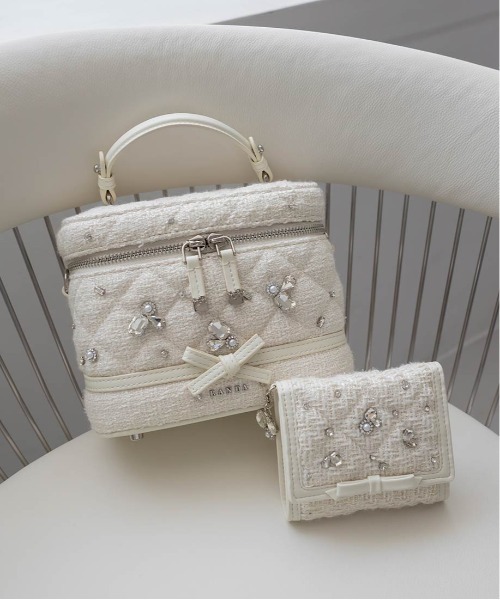 Randa ホワイト キルティング ビジュー バニティ ショルダーバッグ RANDA（ランダ） ショルダーバッグ バッグ 「Special Bag」2WAY