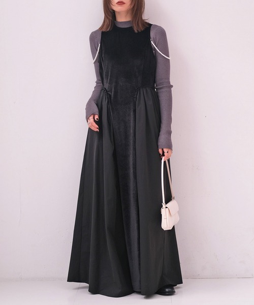 AKTE（アクテ） ワンピース パールストラップベロアワンピース