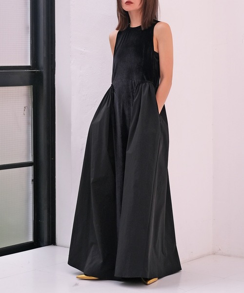 AKTE（アクテ） ワンピース パールストラップベロアワンピース