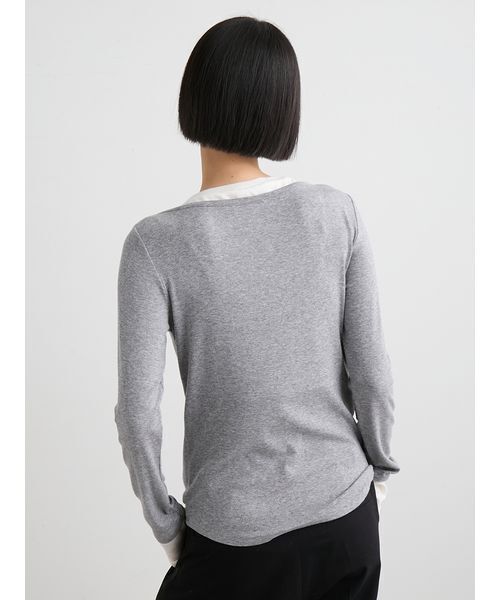 【美品】MIESROHE 大人気！レイヤードも◎なオシャレトップス　可愛い MIESROHE（ミースロエ） tシャツ レイヤードデザインカットトップス
