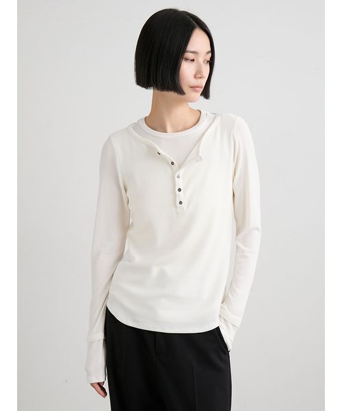【美品】MIESROHE 大人気！レイヤードも◎なオシャレトップス　可愛い MIESROHE（ミースロエ） tシャツ レイヤードデザインカットトップス
