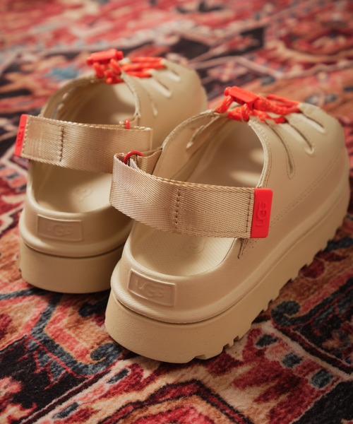 サンダル UGG W GOLDENGLOW TOGGLE / アグ ゴールデングロウ トグル レディースの画像