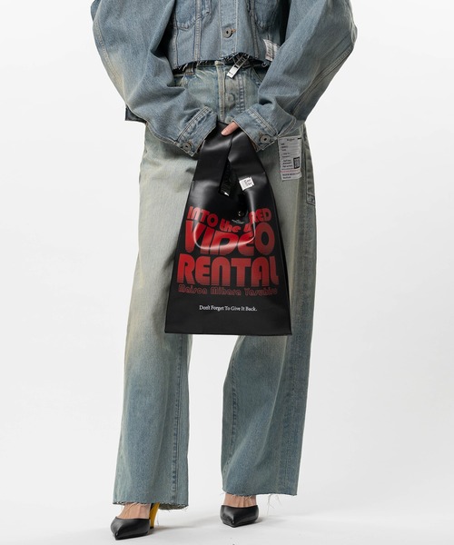 ショルダーバッグ Video Rental Print Leather Shopping Bag メンズの画像