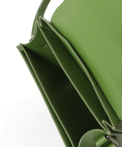 VASIC（ヴァジック） ショルダーバッグ - グリーン レディース