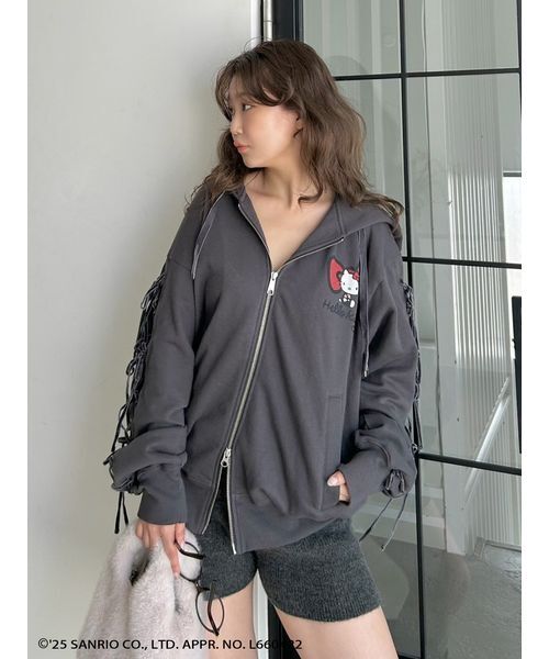 SNIDEL（スナイデル） ジップアップパーカー「HELLO KITTYコラボ」 F