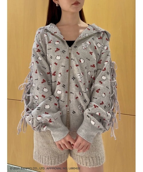SNIDEL（スナイデル） ジップアップパーカー「HELLO KITTYコラボ」 F