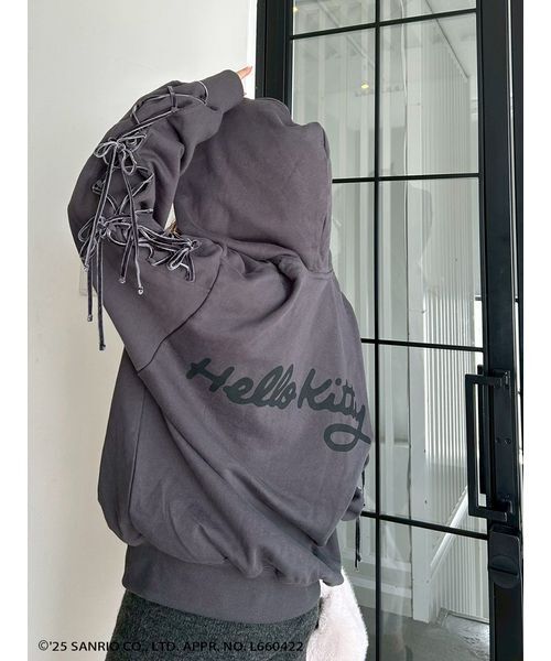 SNIDEL（スナイデル） ジップアップパーカー「HELLO KITTYコラボ」 F