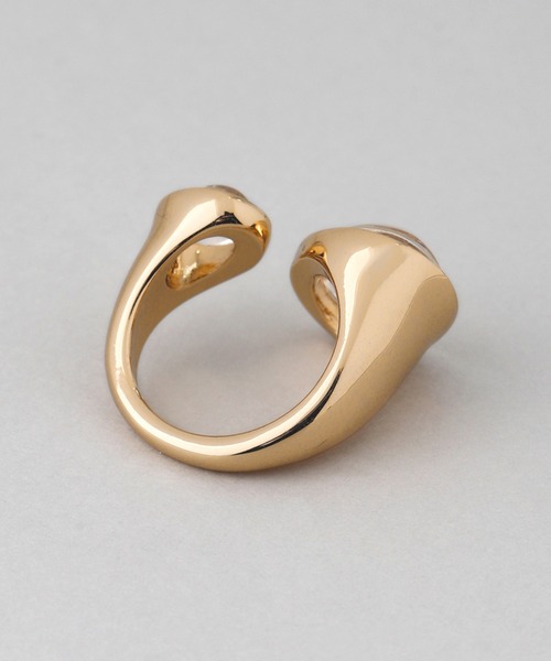 ヴィンテージ　ゴールドメッキ　指輪　リング　クリアストーン　中古 ゴールドリング クリアストーン付き - メルカリ