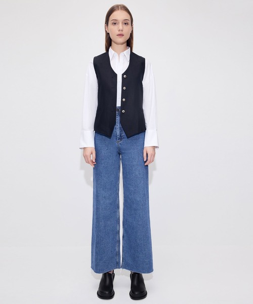 CHARLES ＆ KEITH サンダル Frida フリダ レザーキトンヒール
