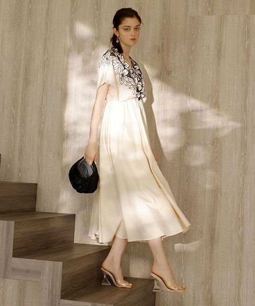 eimy istoire ノースリーブワンピース アイボリー レディース 