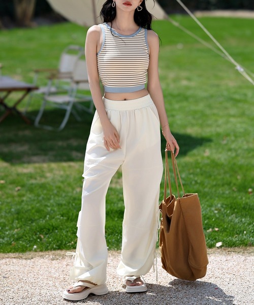 【新品/定価約1.4万円】Urban Outfitters カーゴパンツ ルーズシルエットハイウエストサスペンダーZIPポケットデニム