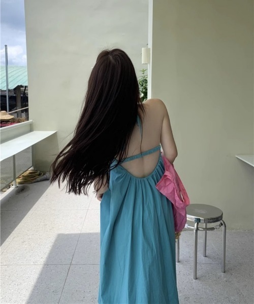 ワンピース リゾート風 Aライン バックレス ホルターネック : ZOZOTOWN