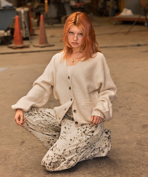 ACLENT（アクレント） パンツ アニマルパターンJ/Wワイドストレート