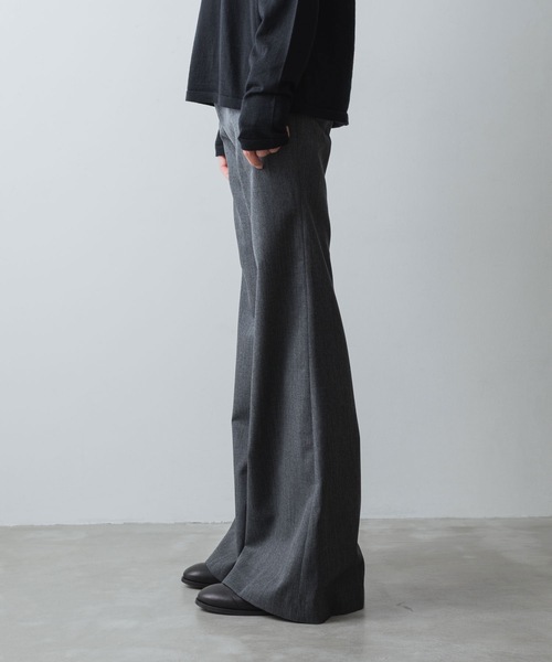 スラックス CLASSIC WOOL FLAIR PANTS メンズの画像