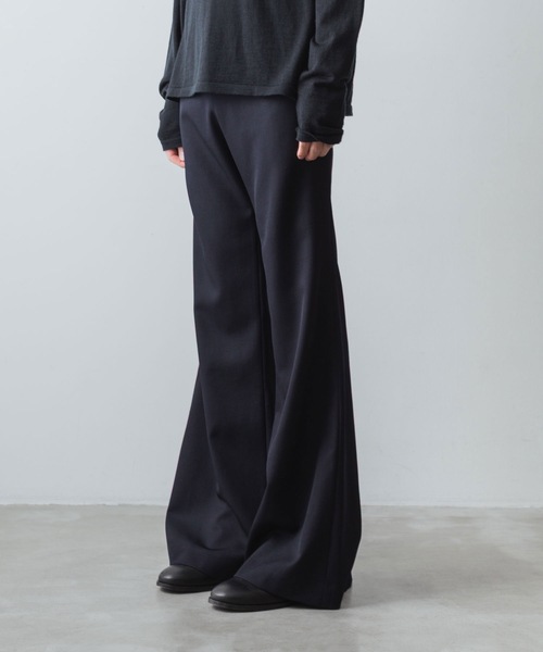 スラックス CLASSIC WOOL FLAIR PANTS メンズの画像