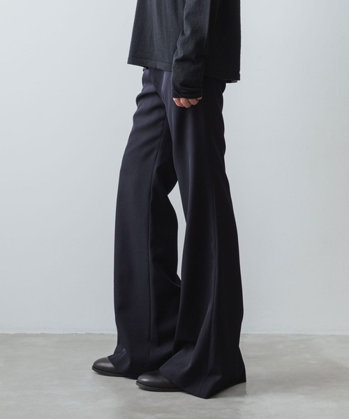 スラックス CLASSIC WOOL FLAIR PANTS メンズの画像