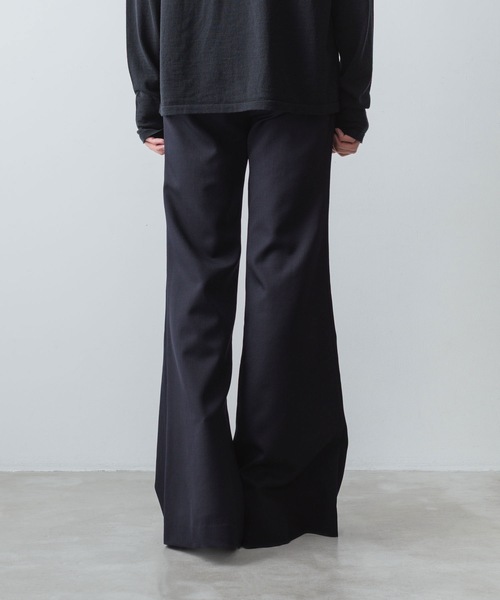スラックス CLASSIC WOOL FLAIR PANTS メンズの画像
