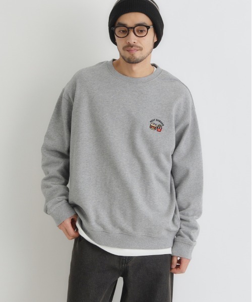 グレー ロゴ刺繍 クルーネック トレーナー Right-on（ライトオン） トレーナー スウェット Refurbish(リファー