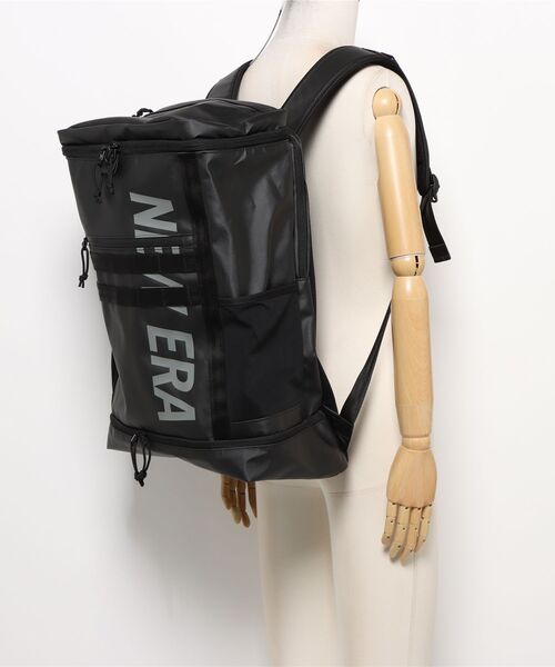 ［ほぼ未使用］NEWERA ボックスパック ラージ ブラック リュック 46L ニューエラ（NEW ERA）（メンズ、レディース）リュック ディパック