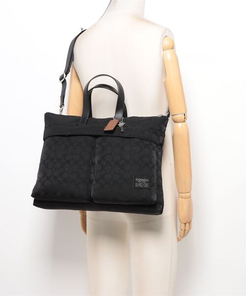COACH（コーチ） トートバッグ ルカ ブリーフ・シグネチャー ナイロン