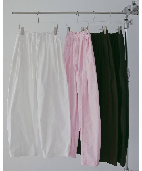 anuke（アンヌーク） パンツ Volumetuck Cocoon Pants 62610720 メンズ