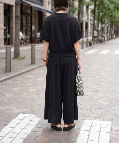 tシャツ エンボスカットソーパンツセットアップ レディースの画像