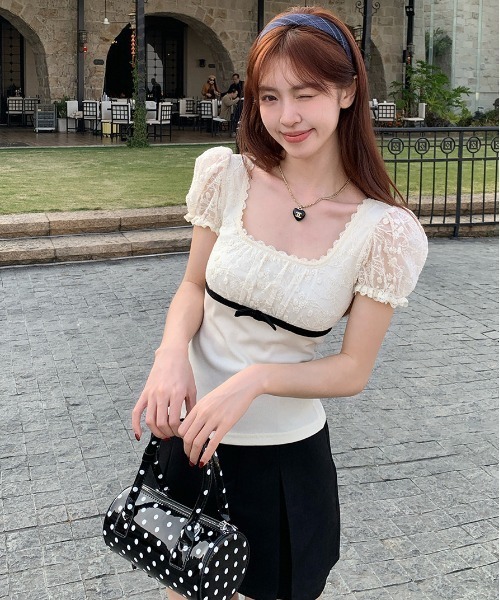 希少✨人気✨️BURBERRY 肩リボン フレンチスリーブ Tシャツ Y2K 平成 gossip!ロサンゼルス tシャツ 半袖 「Y2Kガーリー」 フラワーレース
