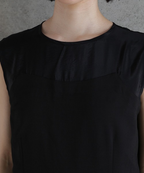 【新品未使用】CHIGNON プリント柄シャツコンビネゾン オールインワン完売品 週末限定値下げ】CHIGNON♡プリント柄コンビネゾン