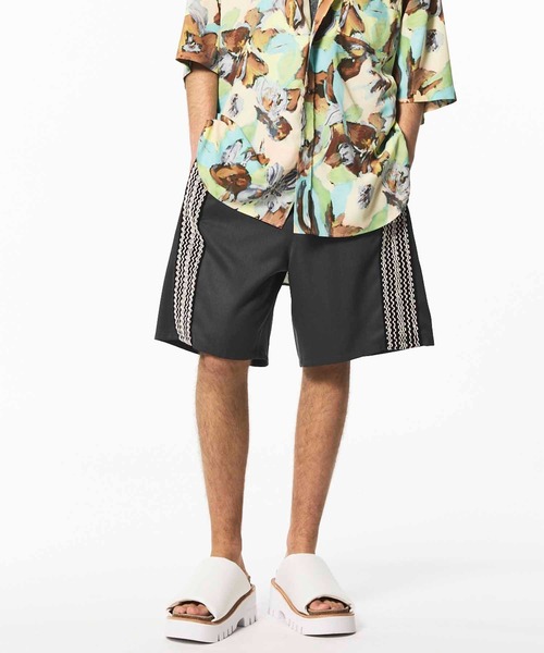 パンツ Ribbon Detail Side Line Wide Shorts MAISON SPECIAL（メゾンスペシャル） ワイドパンツ パンツ 「UNISEX