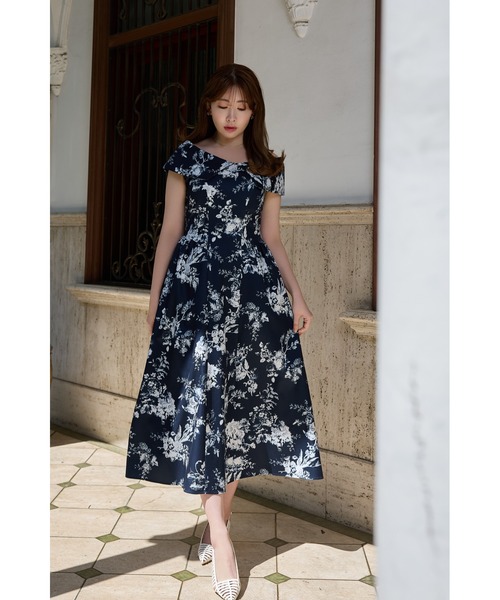 herlipto Le Grand Midi Dress Mサイズ 新品Herlipto Le Grand Midi Dress ecru S - メルカリ