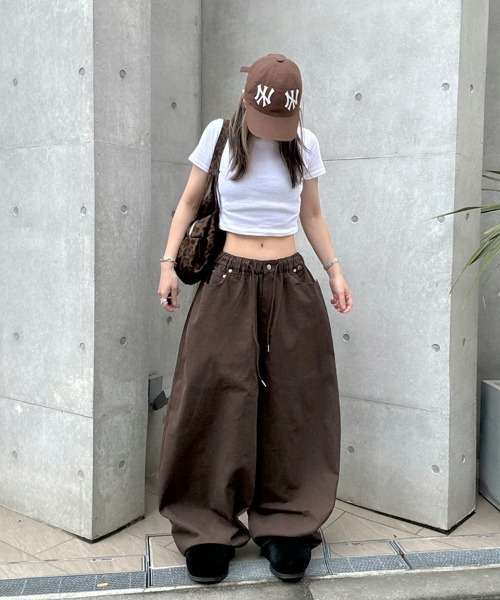 YACA（ヤーカ） ワイドパンツ パンツ Curved Balloon Pants/カーブ