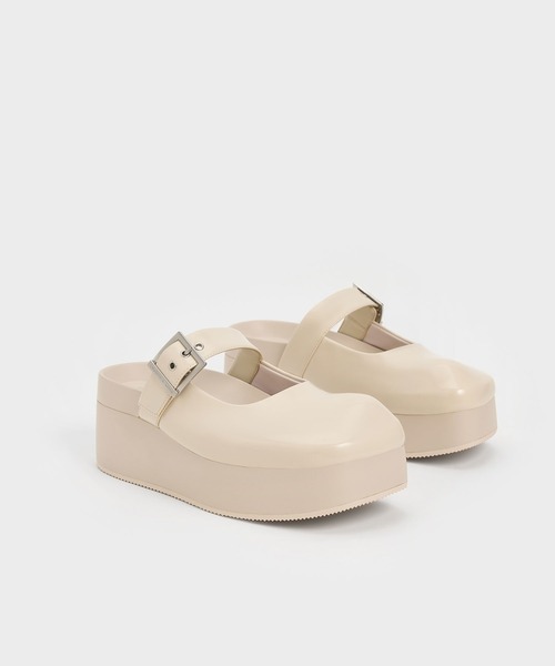 【大人フェミニン】エルメス Lola 35 サンダル バックルが主役 org.jpg