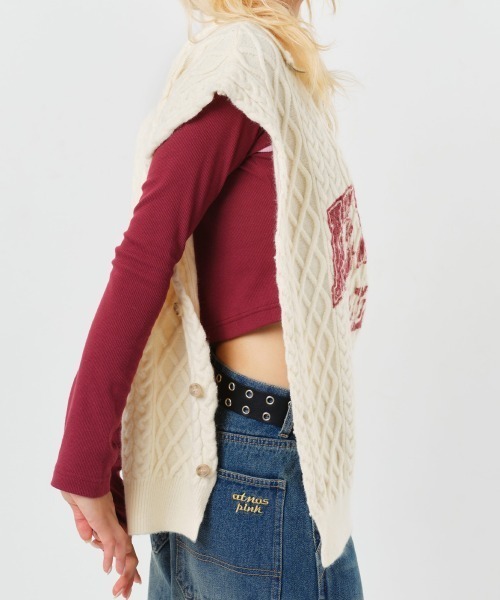 ベスト ジレ atmos pink College Cable Knit Vest / アトモス ピンク カレッジ ケーブル ニット ベスト レディー atmos girls ベスト ジレ pink College Cable Knit Vest