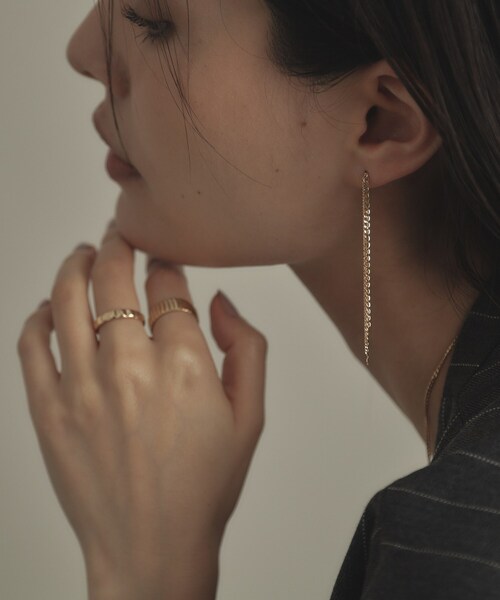 COCOSHNIK ピアス K10キヘイミックスチェーンフリンジ スタッドピアス