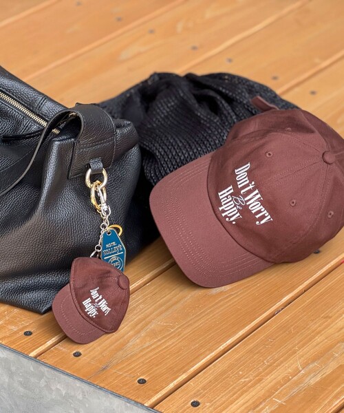 NOLLEY'S（ノーリーズ） チャーム ロゴ刺繍キャップミニチャーム