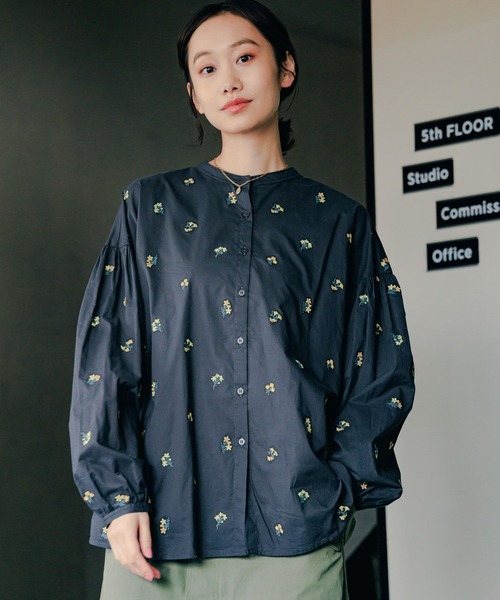 「niko and...」 長袖ブラウス LARGE クリーム レディース
