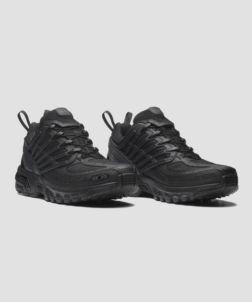 「SALOMON」 ローカットスニーカー 23cm ブラック メンズの画像