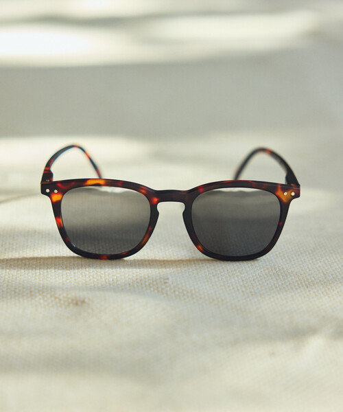 IZIPIZI（イジピジ） サングラス uvカット #E(ファッション用グラス