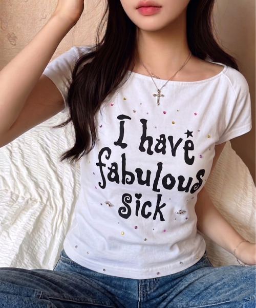 Ada. tシャツ 半袖 ビジューロゴ ボートネック スリム カットソー
