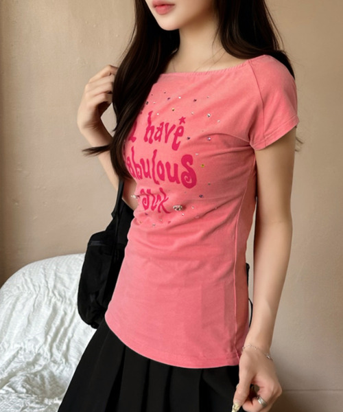 Ada. tシャツ 半袖 ビジューロゴ ボートネック スリム カットソー