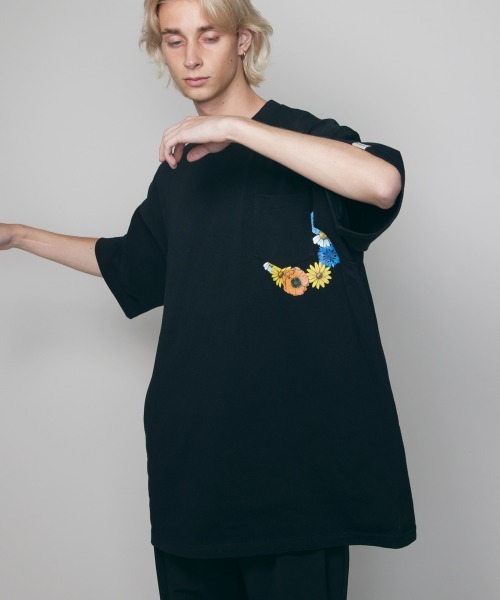 「rehacer」 半袖Tシャツ X-LARGE ブラック メンズ_画像4