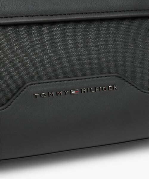 TOMMY HILFIGER（トミー・ヒルフィガー） ショルダーバッグ グローバル