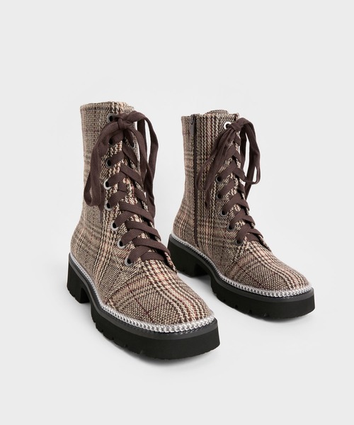 【新品未使用】チャールズ＆キース チェーントリム レースアップアンクルブーツ CHARLES ＆ KEITH ブーツ チェーントリム レースアップアンクル