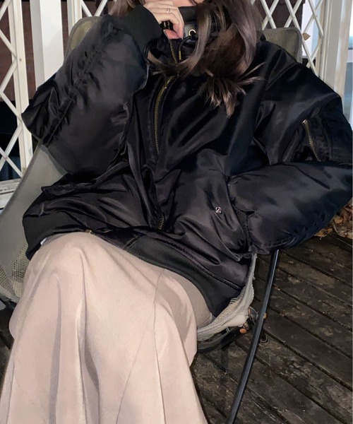最終お値下げ！テーラーメイド　レディース中綿ダウンジャケット　Mサイズ Spielio】High neck short washer design padded jacket