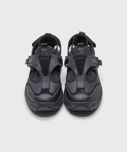 新品　soloist suicol’e スニーカー　黒 新品soloist suicol'e スニーカー黒