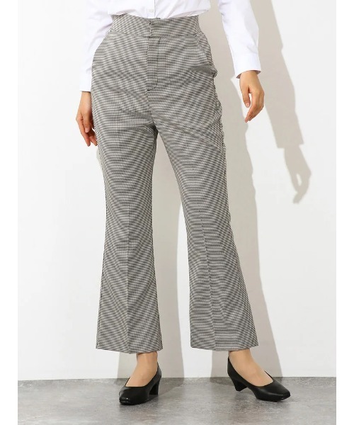 23区　セットアップ　スーツ　ジャケット　パンツ　フレア　ストレッチ セットアップ ビジネススーツ ストレッチパンツスーツ2点セット