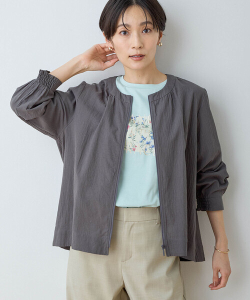 DKNY　ブルゾン　美品 ◇ダンボールノーカラーブルゾン（0315150303