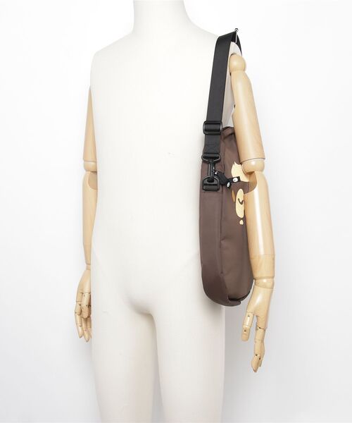 A BATHING APE（アベイシングエイプ） ショルダーバッグ BIG APE HEAD